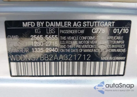2010 Mercedes-Benz S 550 z USA, uszkodzony, nr VIN WDDNG7BB2AA321712
